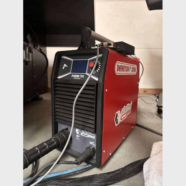 BRUGT CNC Plasmaskrebord med 70A strmkilde